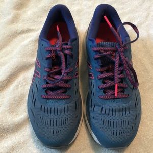 ASICS GEL CUMULUS 20 SIZE 6 1/ 2 EX CONDITION